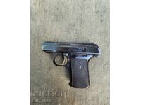 German Signal Pistol (read conditions)