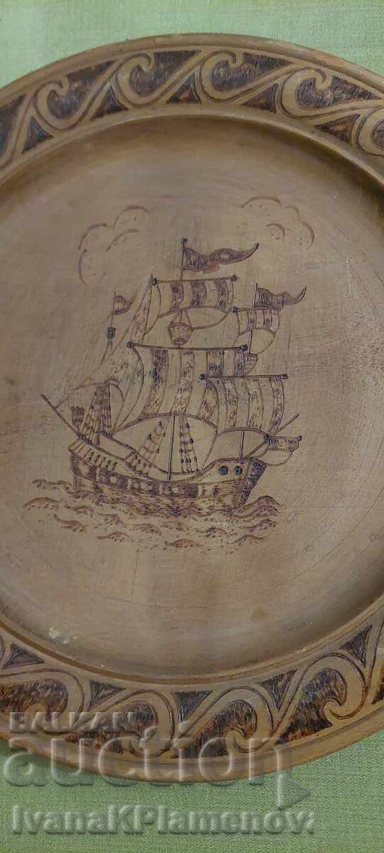 Пано дървено за ценители 32см - 5