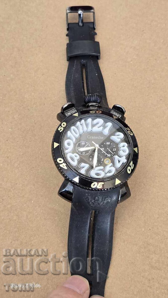 CUARȚ GRANECHE, RAR, NU ȘTIU DACĂ FUNCȚIONEAZĂ, BZC!!! cu preț 16.00 BGN | € 8.18