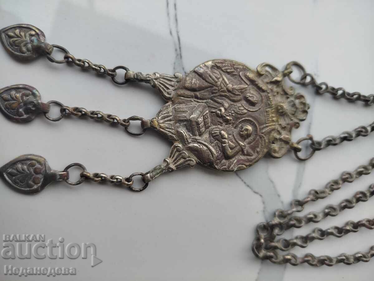 Pendant, jewelry with a chain, amulet with price 105.00 BGN | € 53.69