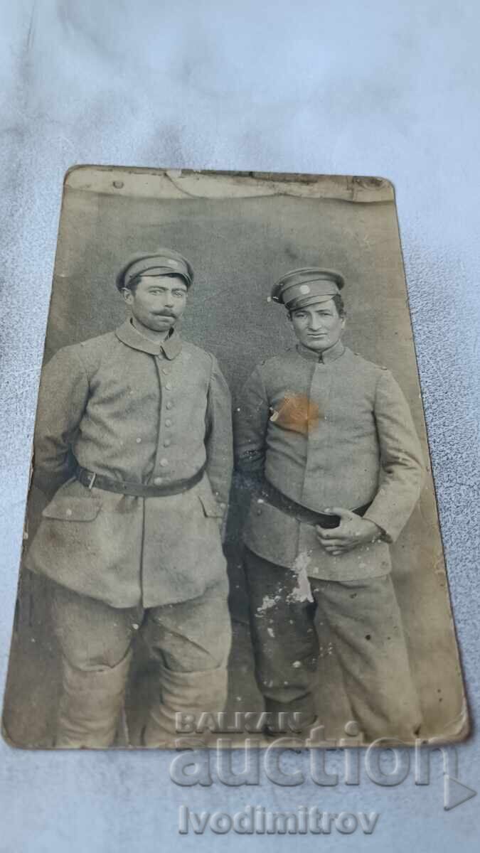 Φωτογραφία Δύο στρατιώτες Α' Π.Π