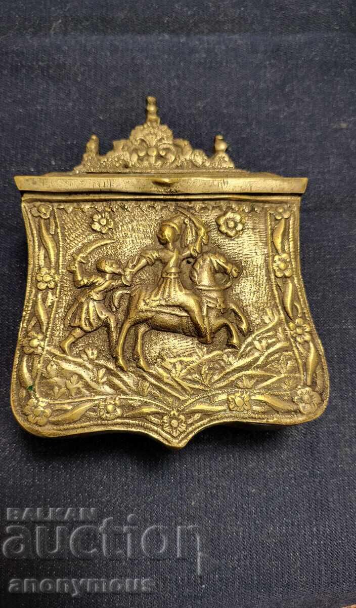 Old relief cartridge holder, cartridge bag, pouch, powder flask Old relief cartridge holder, cartridge bag, pouch, powder flask