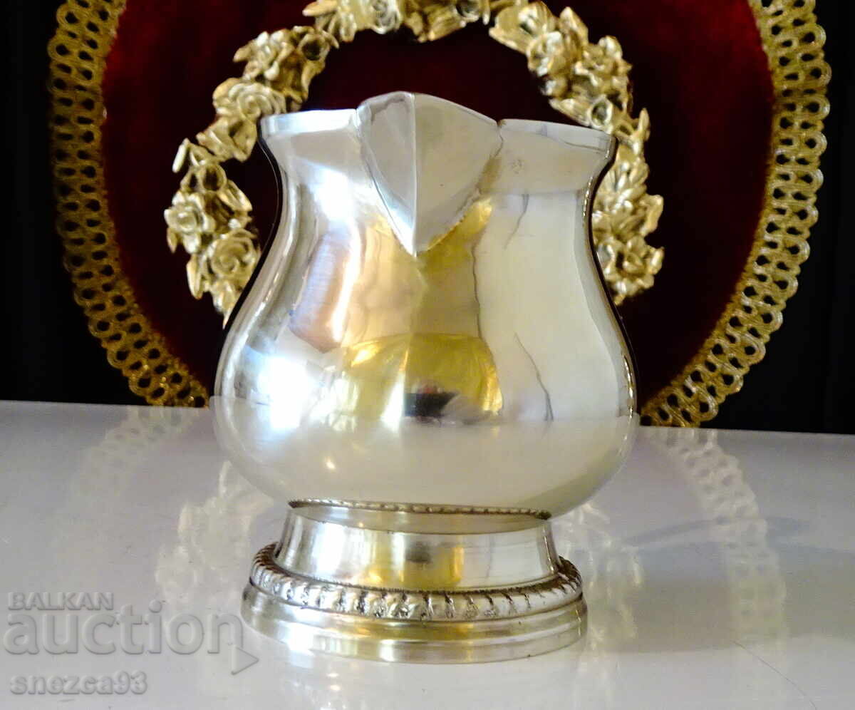 Χάλκινη κανάτα, κανατάκι, Λουδοβίκου XVI, μαργαριταρένιο ανάγλυφο με τιμή 39.00 BGN | € 19.94