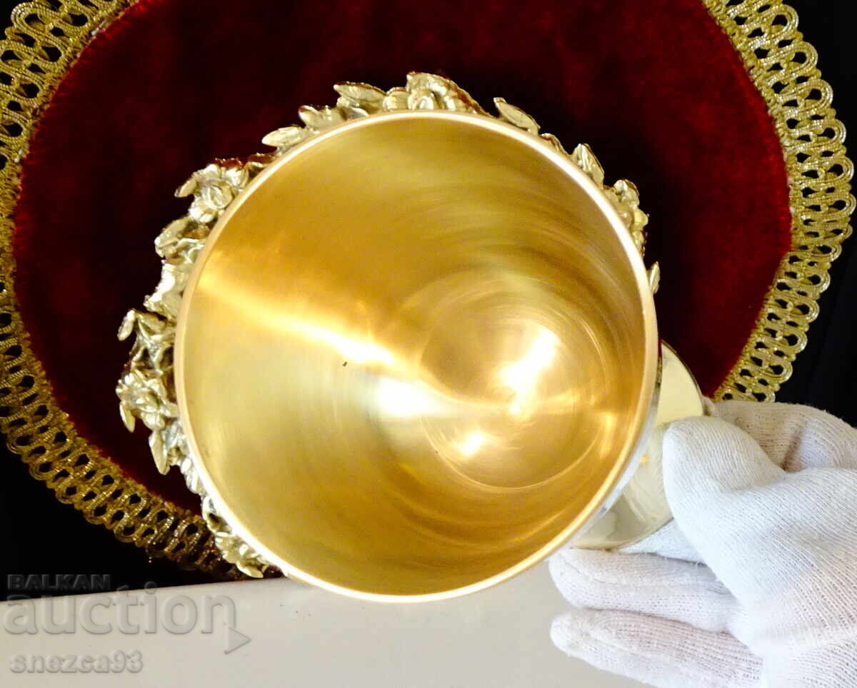 Ψηλό χάλκινο ποτήρι κρασιού 160 ml με τιμή 36.00 BGN | € 18.41