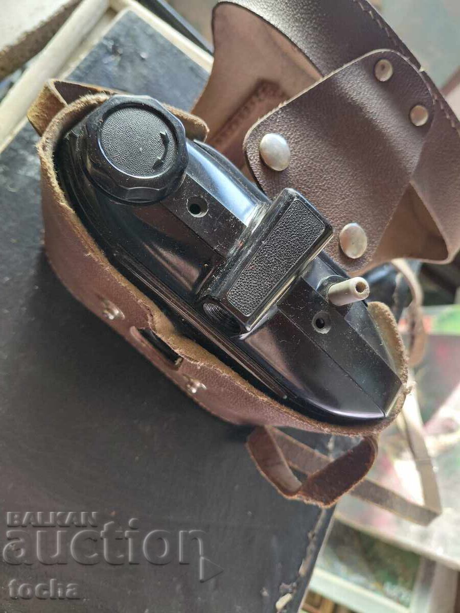 Delivery of Old Bakelite Camera Perfekta II. BZC