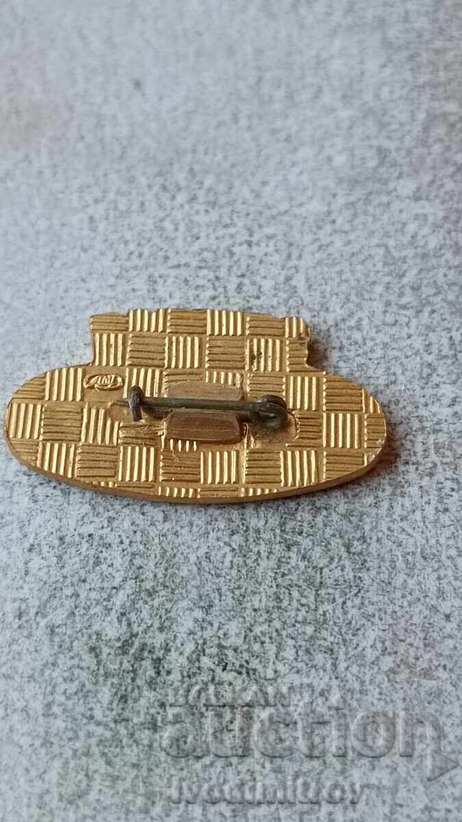 Insigna Service ELORE cu preț 4.85 BGN | € 2.48