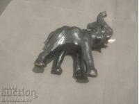 Δερμάτινος ελέφαντας