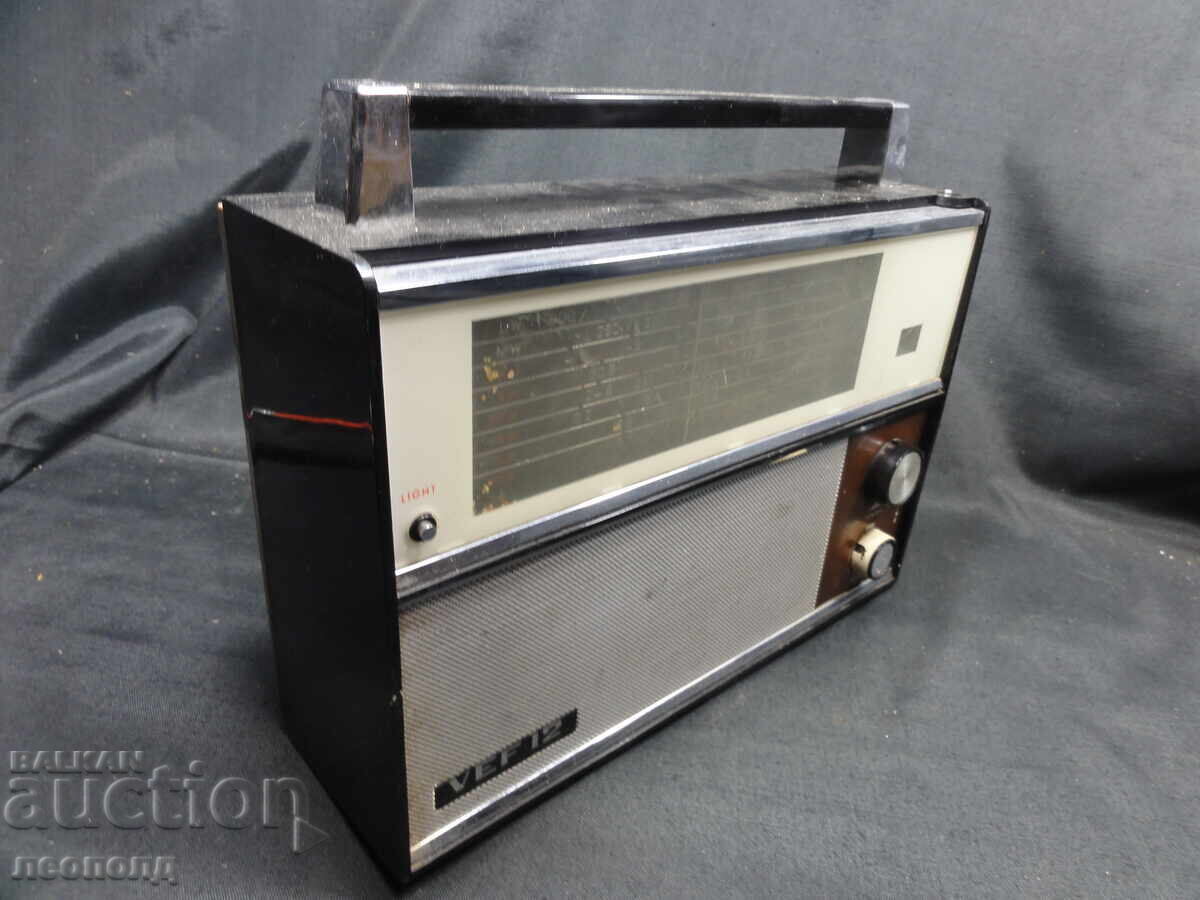 Auction BZTs STAR Retro Social USSR Transistor Radio VEF VEF 12 Auction BZTs STAR Retro Social USSR Transistor Radio VEF VEF 12