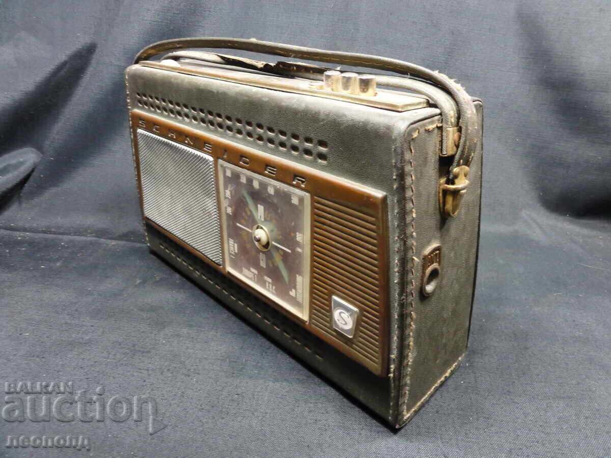 BZC STAR RETRO TRANSISTOR RADIO SCHNEIDER LUTIN with price 20.00 BGN | € 10.23 BZC STAR RETRO TRANSISTOR RADIO SCHNEIDER LUTIN with price 20.00 BGN | € 10.23