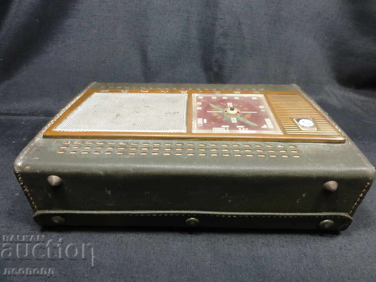 BZC STAR RETRO TRANSISTOR RADIO SCHNEIDER LUTIN - 6 BZC STAR RETRO TRANSISTOR RADIO SCHNEIDER LUTIN - 6