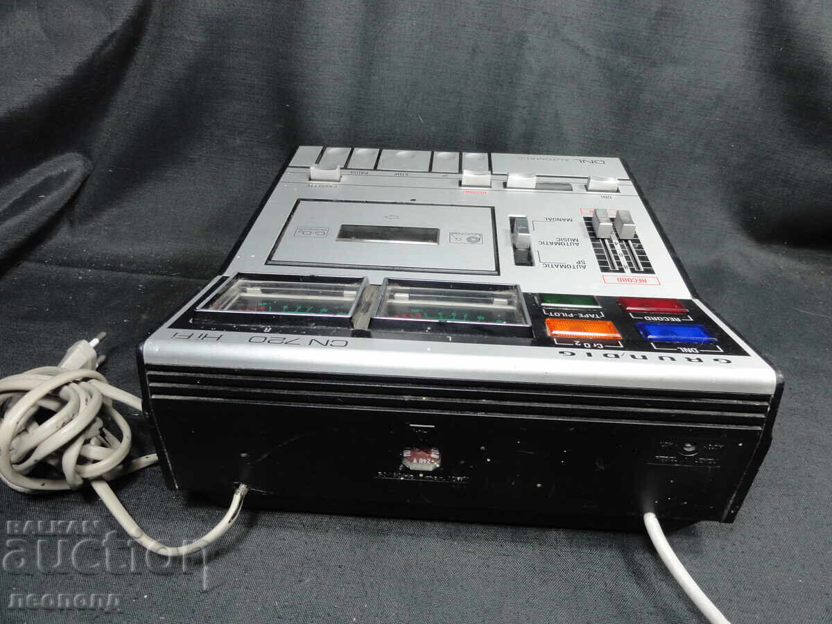 Delivery of BZTs STAR Retro Transistor Cassette Recorder RECORD Grundig CN 720 Delivery of BZTs STAR Retro Transistor Cassette Recorder RECORD Grundig CN 720