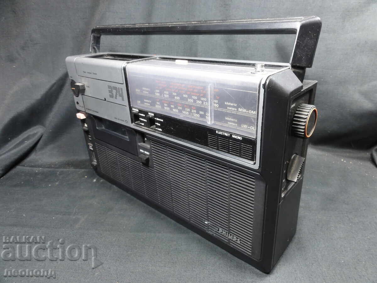 БЗЦ СТАР РЕТРО ТРАНЗИСТОР РАДИО КАСЕТОФОН PHILIPS 374 с цена 41.00 лв. | € 20.96 БЗЦ СТАР РЕТРО ТРАНЗИСТОР РАДИО КАСЕТОФОН PHILIPS 374 с цена 41.00 лв. | € 20.96