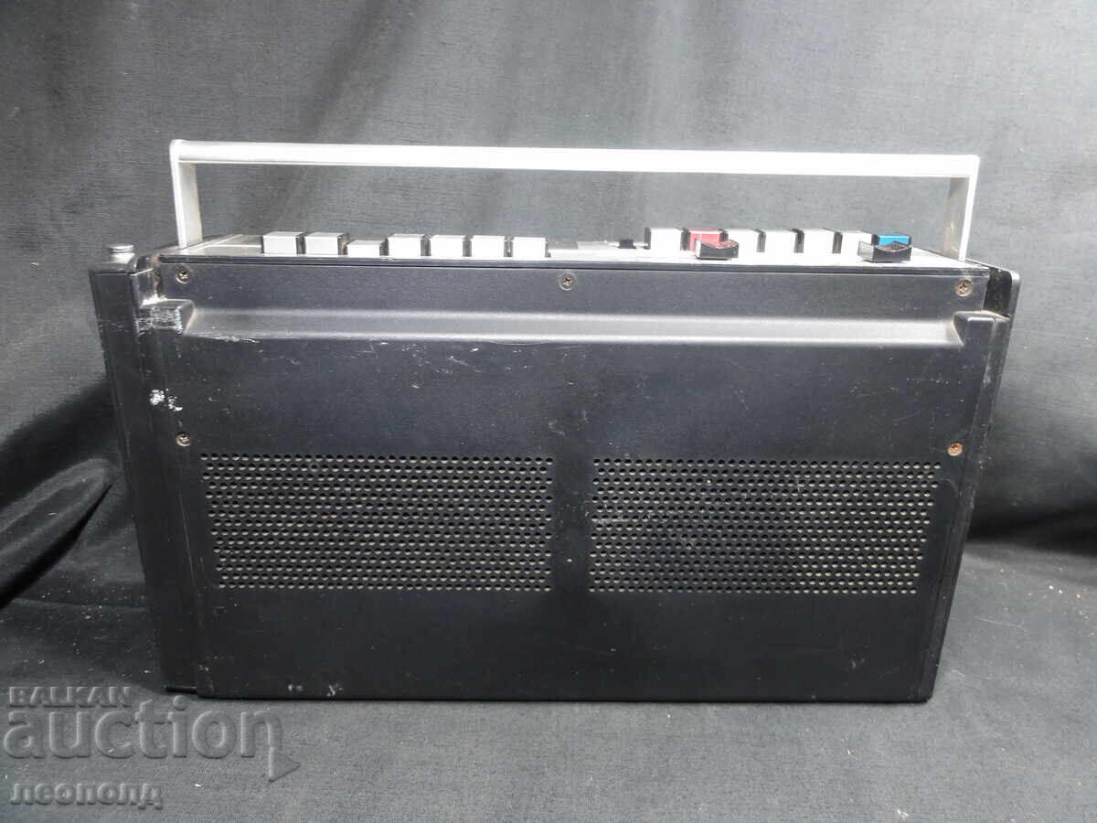 Delivery of BZT STAR Retro Transistor Radio Cassette Player ITT SHAUB-LORENZ