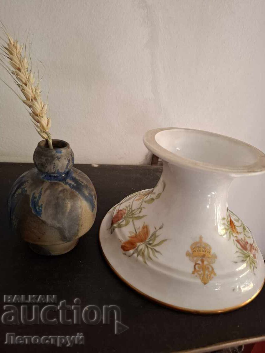 Auction  From 1st, Tsar Ferdinand, porcelain