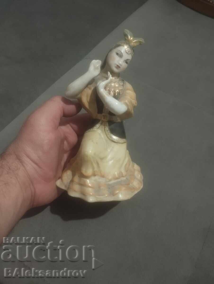 Porcelain figure LFZ