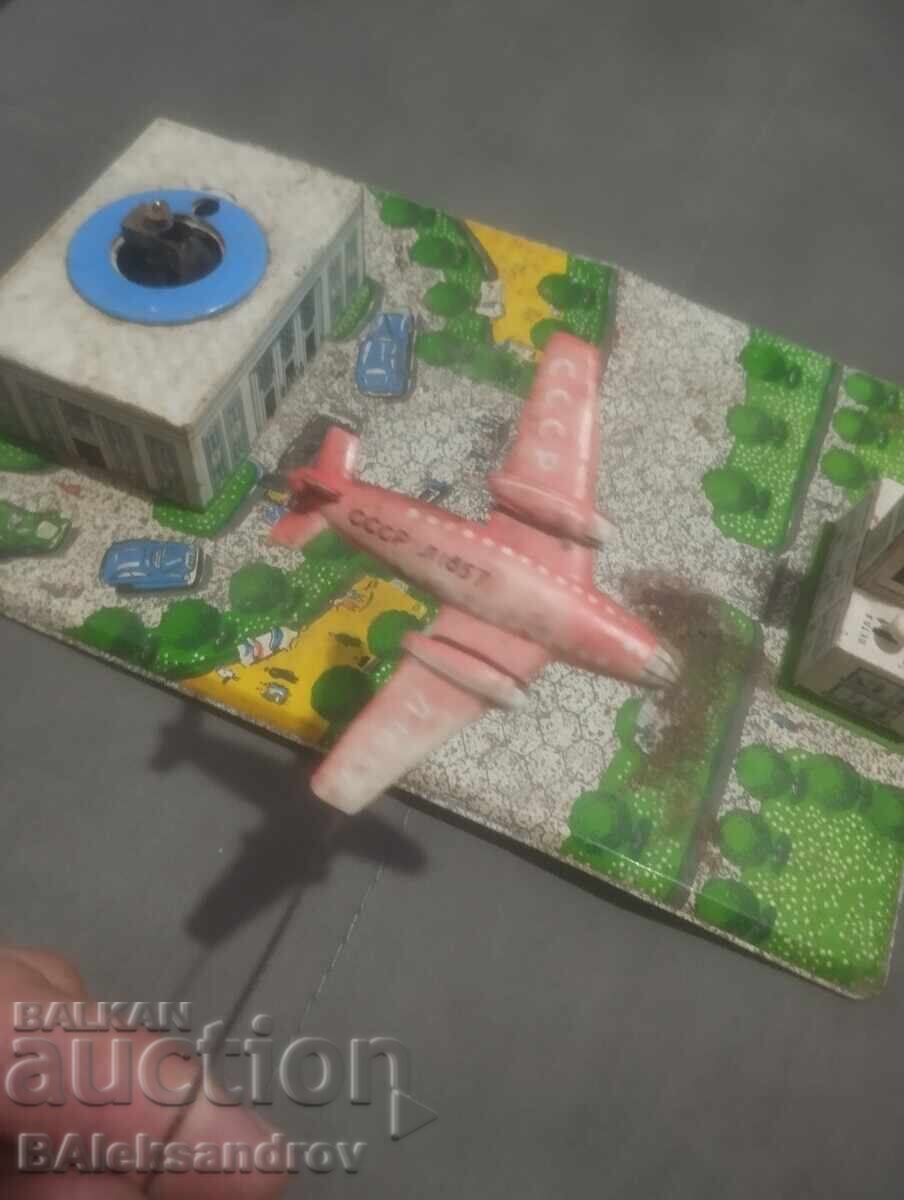 Old mechanical tin toy USSR with price 36.00 BGN | € 18.41