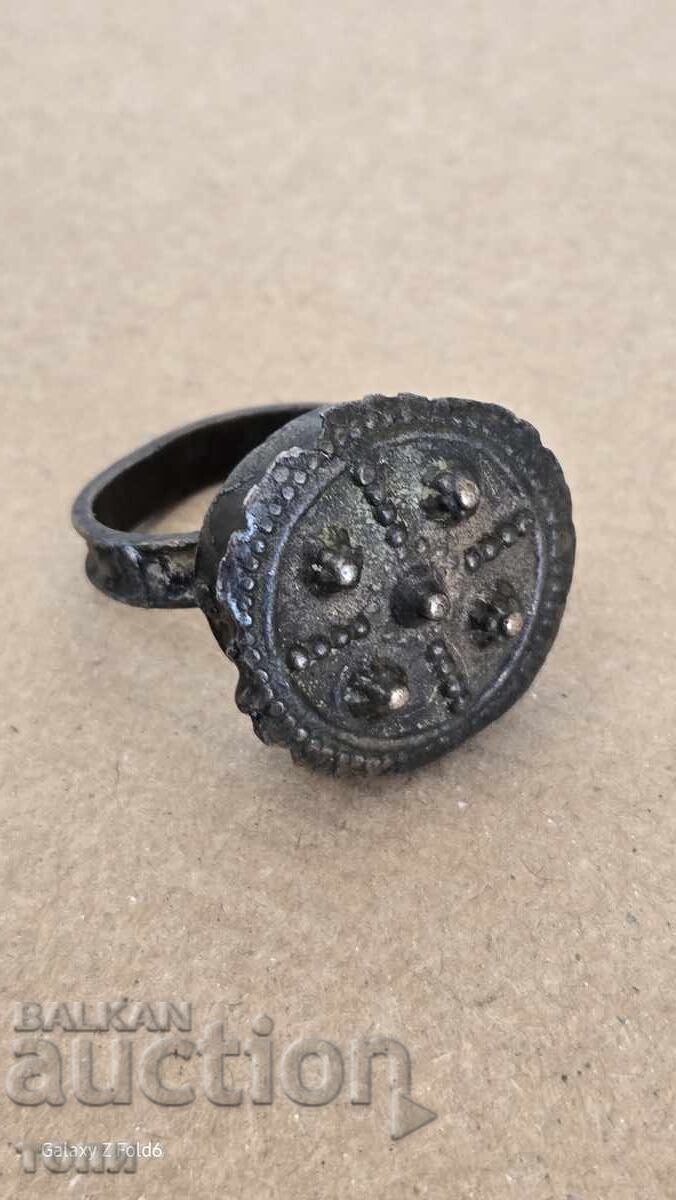 СТАР ПРЪСТЕН НАКИТ РЯДЪК Б З Ц  !!!!