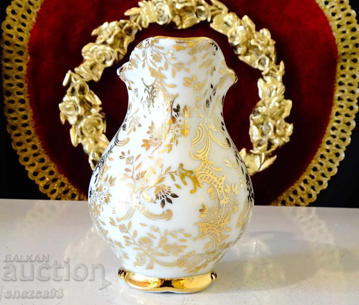 Βαυαρική κανάτα από πορσελάνη, χρυσός, μπαρόκ με τιμή 18.00 BGN | € 9.20