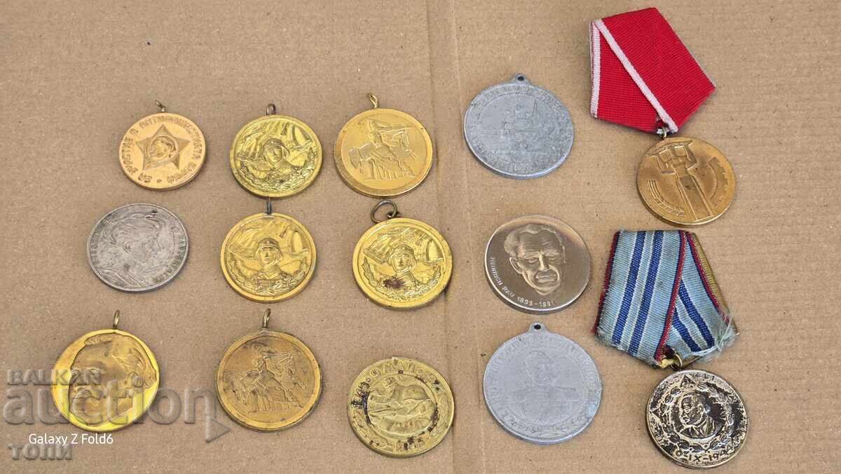 ЛОТ МЕДАЛИ РЯДЪК УНИКАТ Б З Ц  !!!! с цена 3.70 лв. | € 1.89