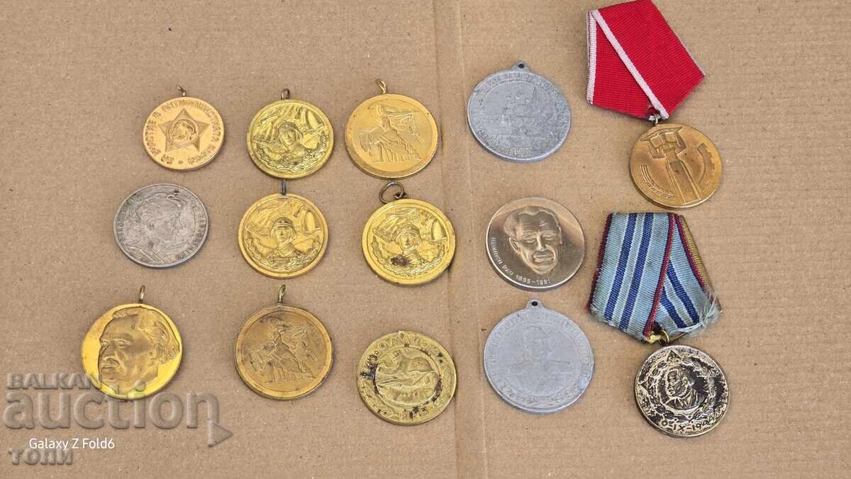 ЛОТ МЕДАЛИ РЯДЪК УНИКАТ Б З Ц  !!!!