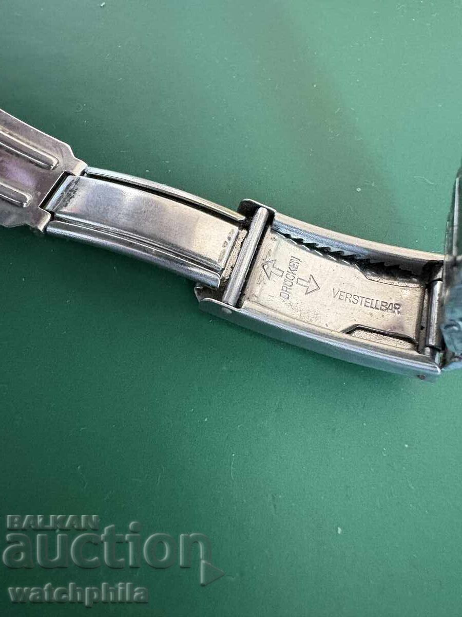 Παράδοση Centaur ελβετικό ανδρικό ρολόι. Λειτουργεί άψογα. Σπάνιο Παράδοση Centaur ελβετικό ανδρικό ρολόι. Λειτουργεί άψογα. Σπάνιο