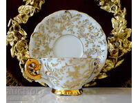 Ceașcă cu farfurie, porțelan os bavarez, aur, baroc
