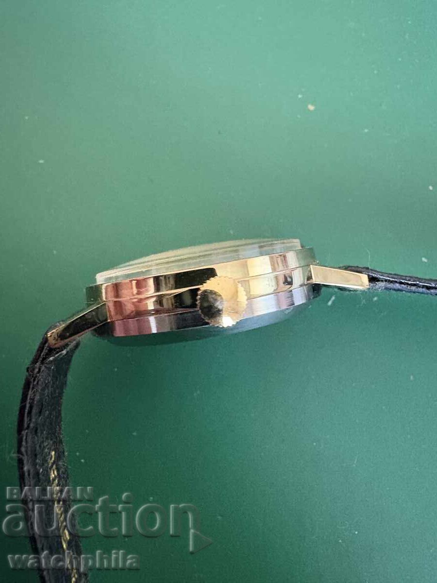 Auction Lucerne Swiss Men's Watch. Works perfectly. Rare Auction Lucerne Swiss Men's Watch. Works perfectly. Rare