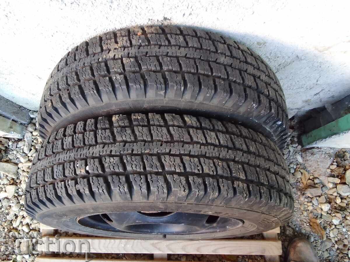Winter tires with rims 2pcs, 13 inch WV Polo, SEAT Ibiza, Cordoba with price 52.00 BGN | € 26.59