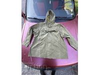 Anorak din pânză de sac de pe vremea comuniștilor