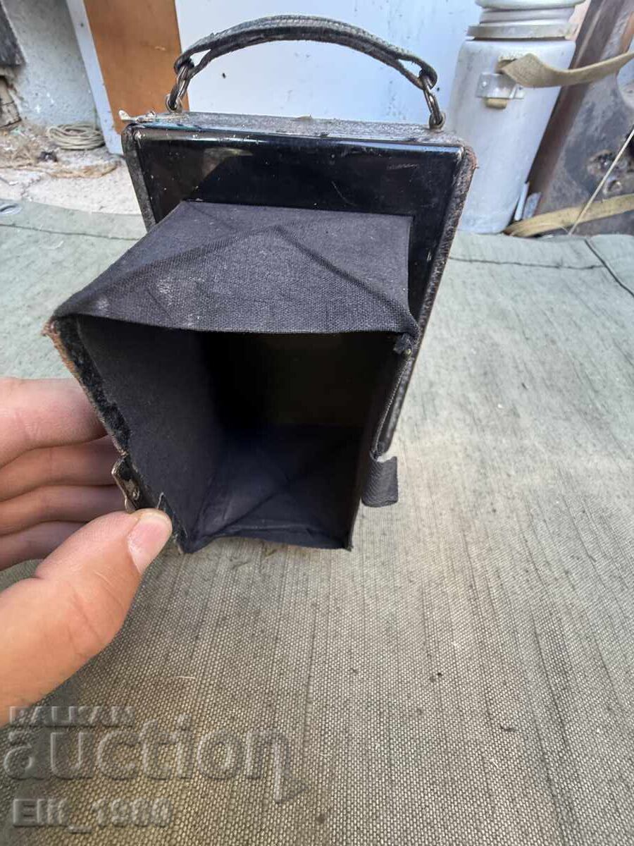 Delivery of German Meachow camera