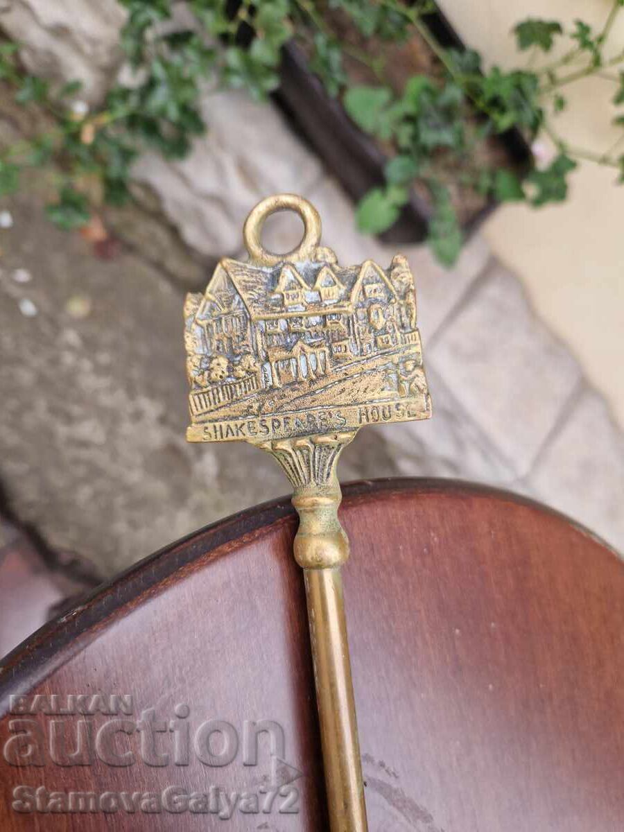 Παράδοση Αντίκα αγγλικός μπρούτζινος παπουτσής Παράδοση Αντίκα αγγλικός μπρούτζινος παπουτσής