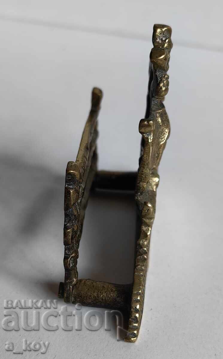 Delivery of Massive Metal Napkin Holder