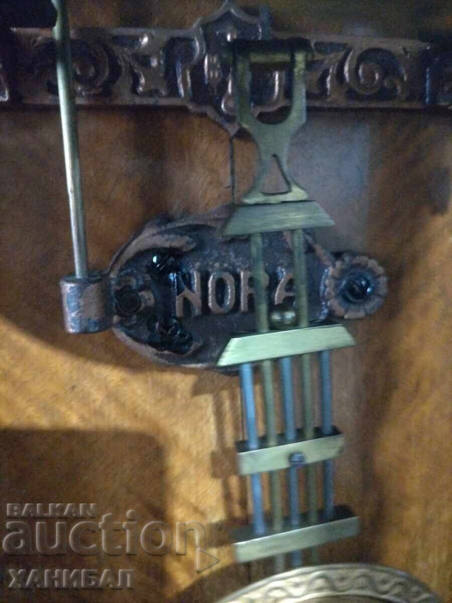 КРАСИВ СТЕНЕН ЧАСОВНИК РАБОТЕЩ - 5 КРАСИВ СТЕНЕН ЧАСОВНИК РАБОТЕЩ - 5