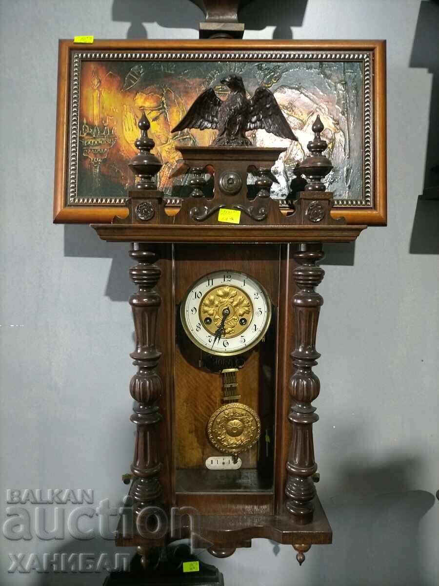 КРАСИВ СТЕНЕН ЧАСОВНИК РАБОТЕЩ КРАСИВ СТЕНЕН ЧАСОВНИК РАБОТЕЩ