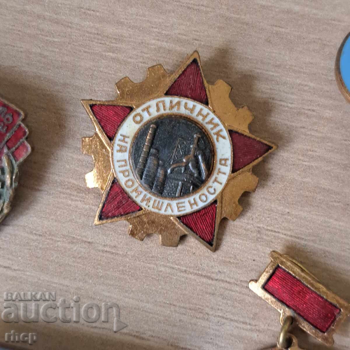 Доставка на Лот значки емайл