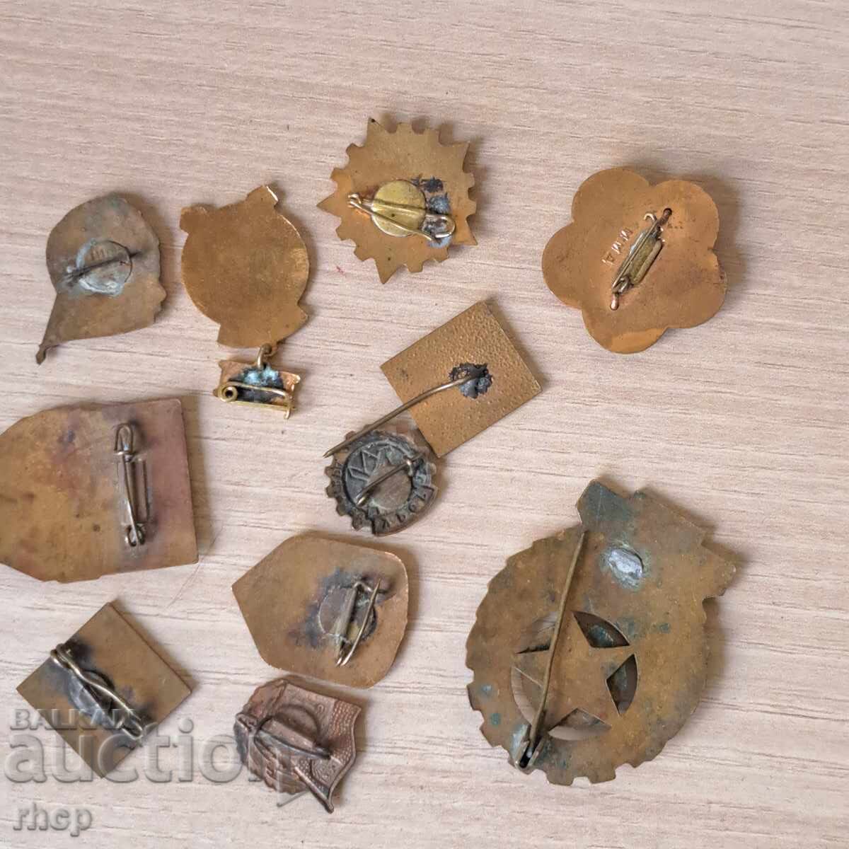 Лот значки емайл - 7