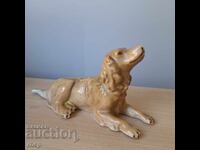 Câine figurină veche de porțelan bulgăresc
