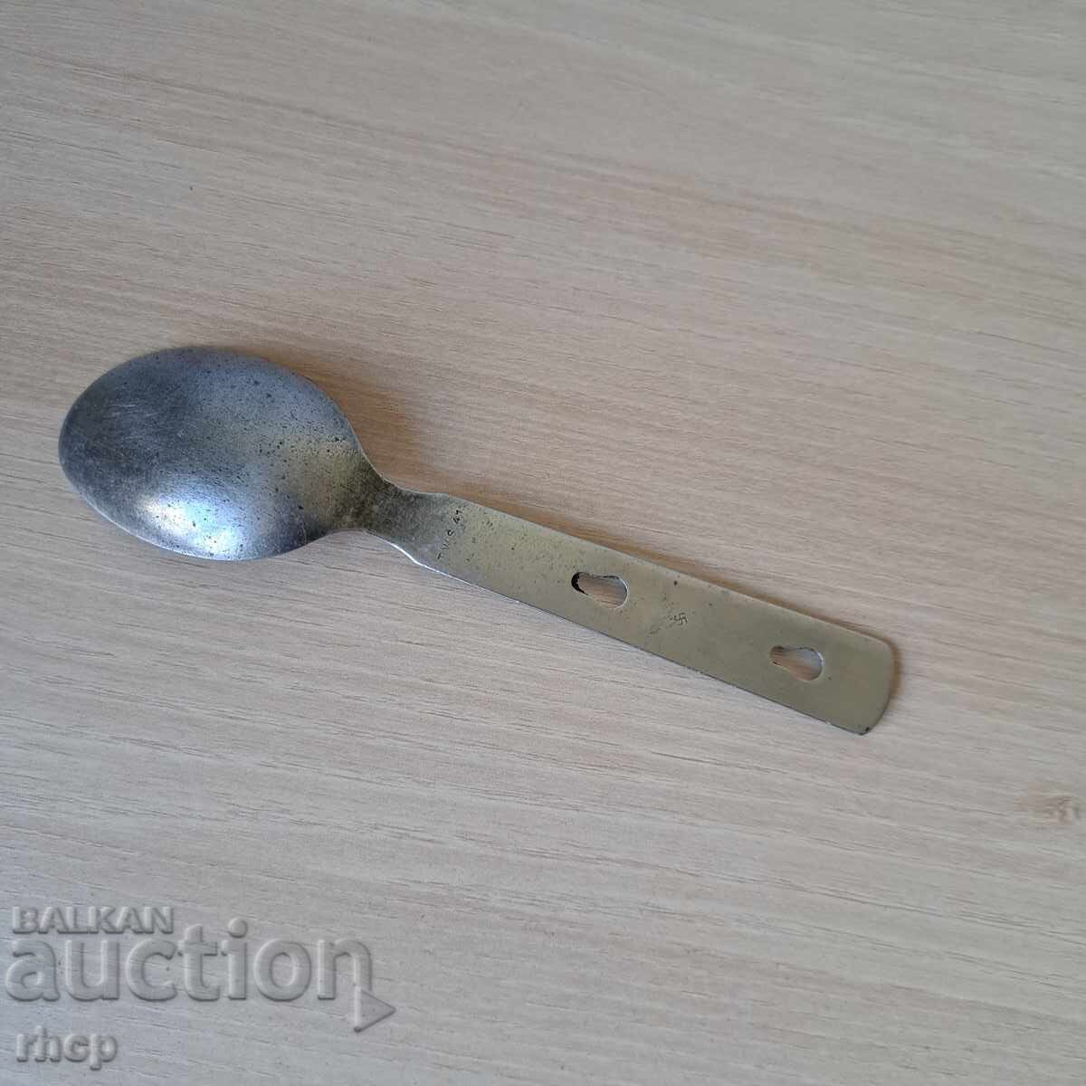 Lingură Luftwaffe 1941 Al Doilea Război Mondial Germania cu preț 79.90 BGN | € 40.85