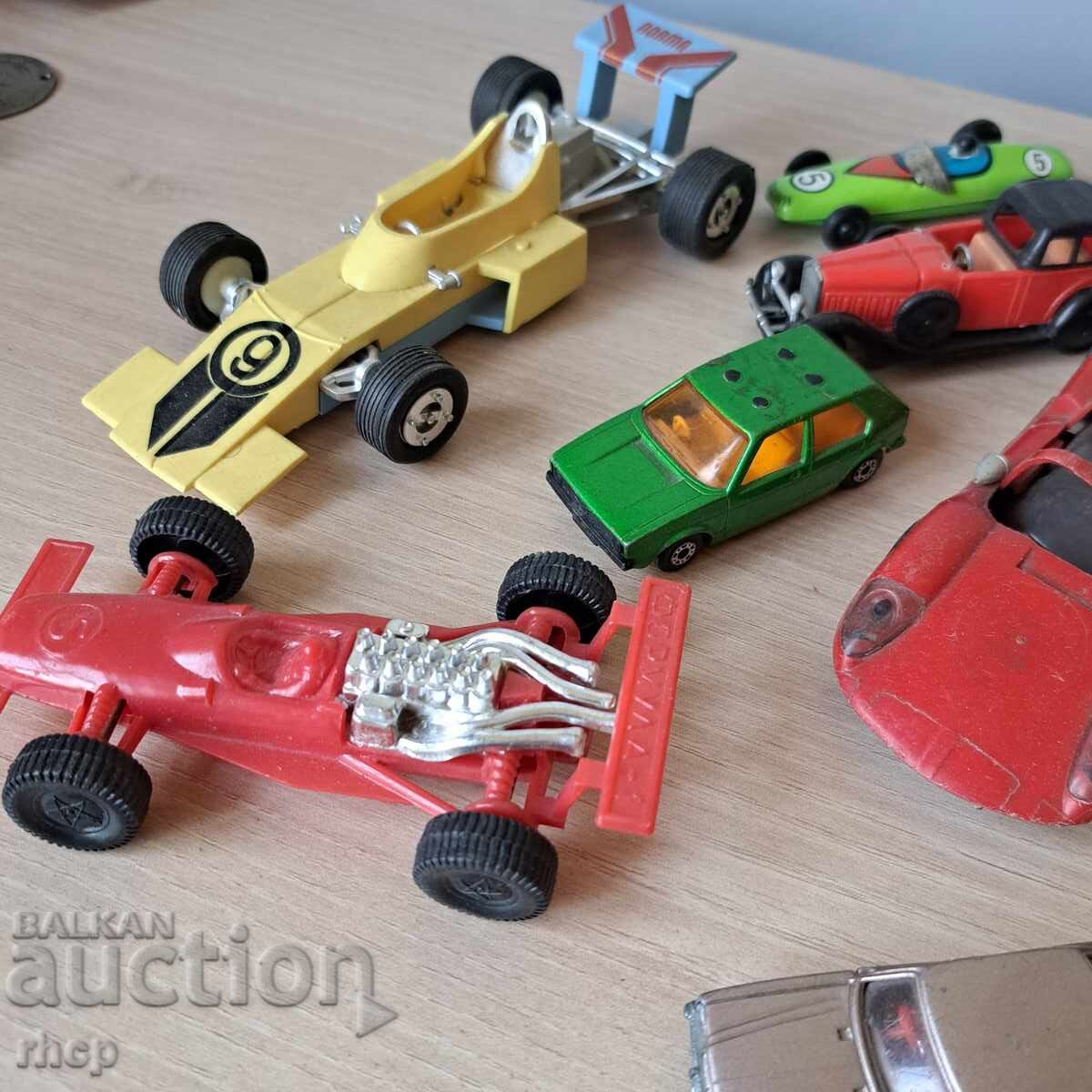 Lot of collectible Matchbox cars and others with price 31.90 BGN | € 16.31 Lot of collectible Matchbox cars and others with price 31.90 BGN | € 16.31