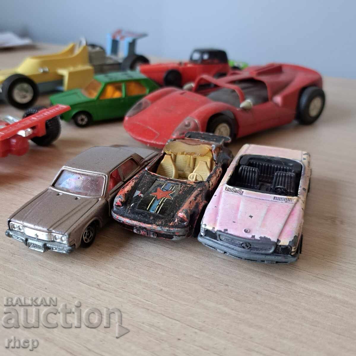 Auction Lot of collectible Matchbox cars and others Auction Lot of collectible Matchbox cars and others