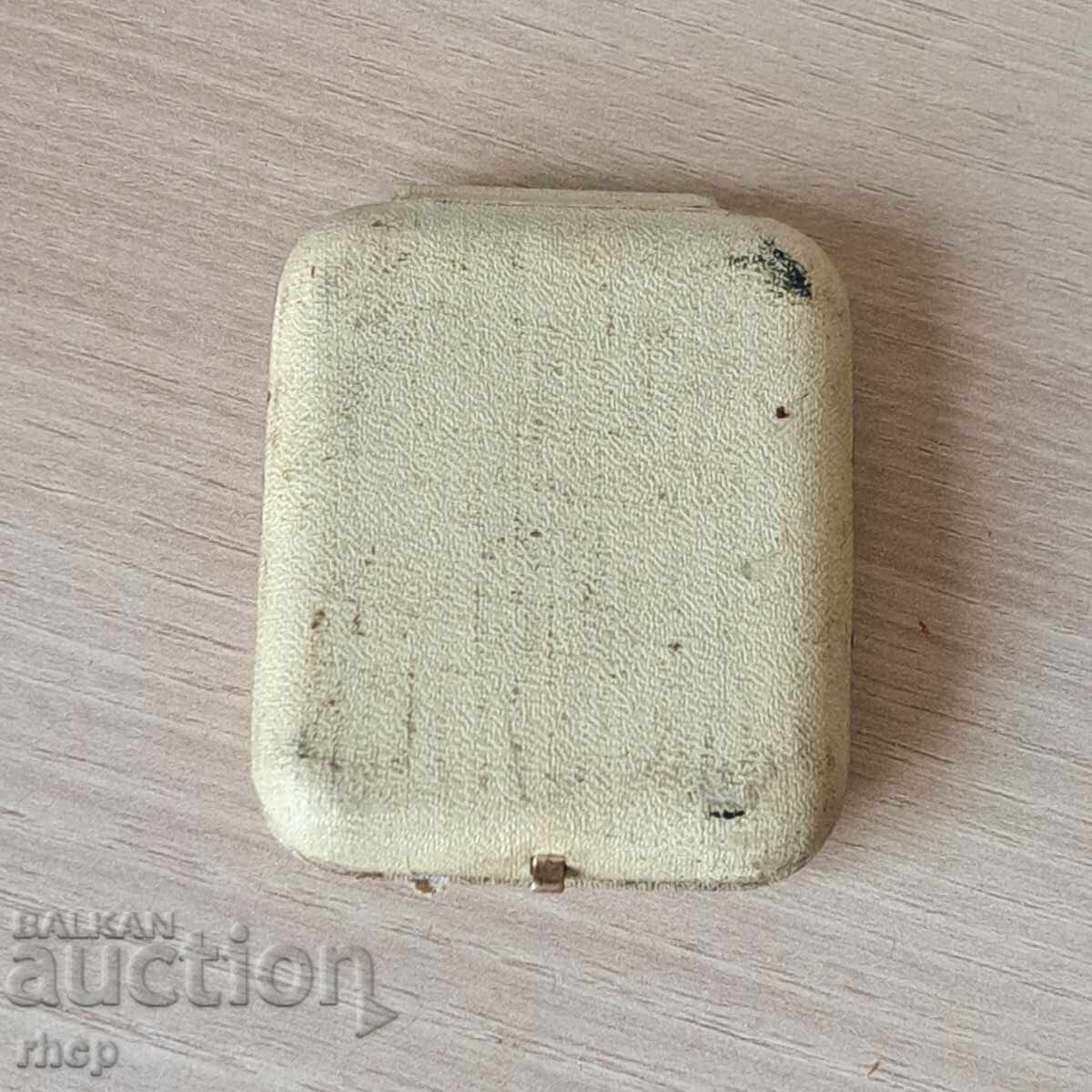 Доставка на Ленин стар медал плакет с кутия Доставка на Ленин стар медал плакет с кутия