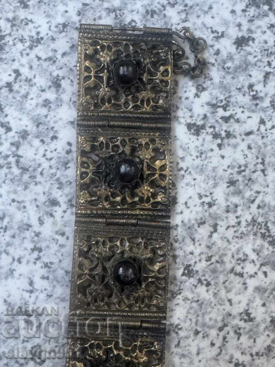 Auction Old Revival Bracelet with Stones Auction Old Revival Bracelet with Stones