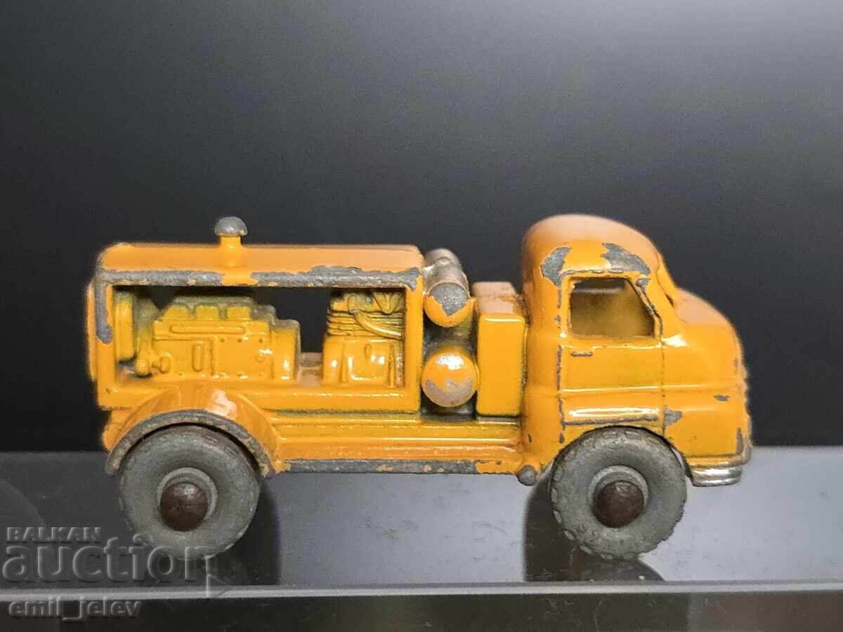 Matchbox LESNEY 28A Bedford Compressor Truck 1956-1958  год. с цена 14.99 лв. | € 7.66