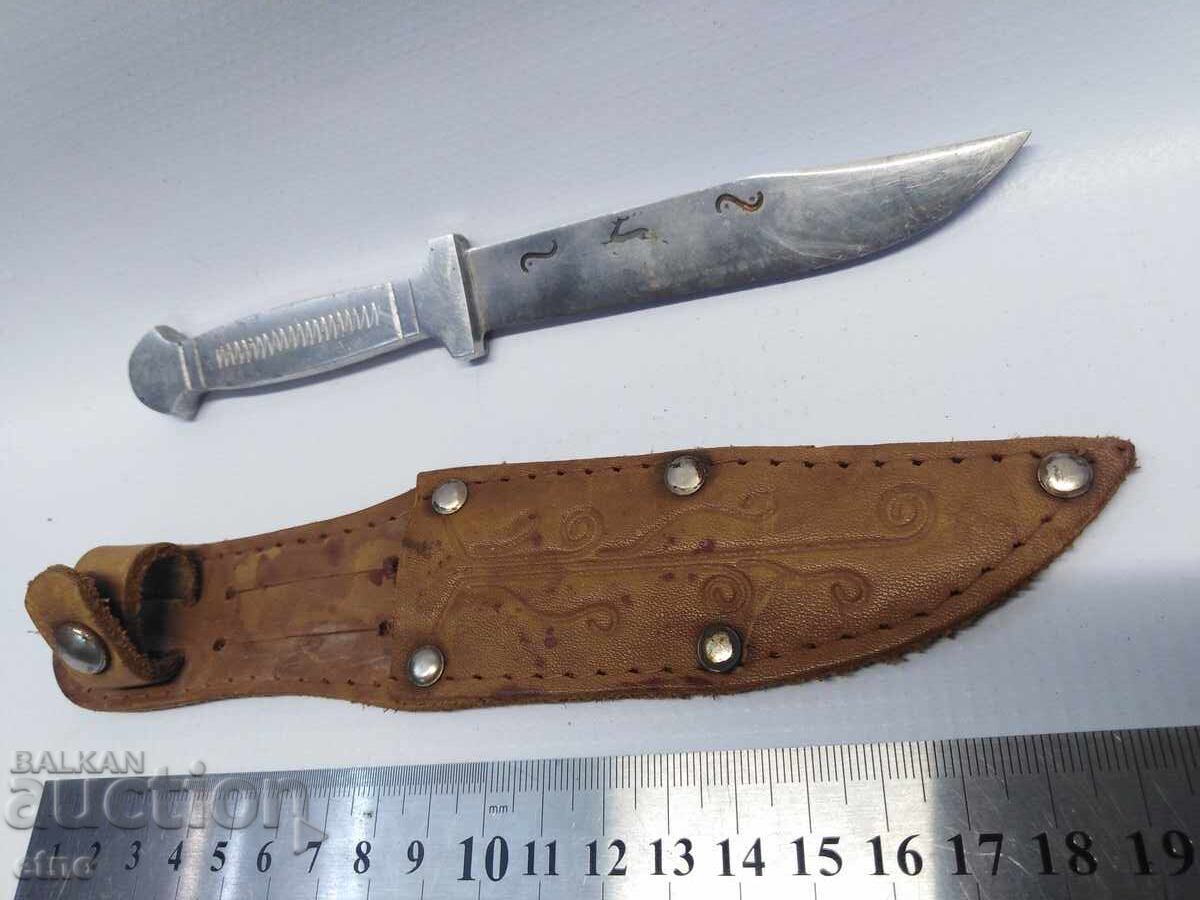 Auction  OLD BULGARIAN KNIFE WITH LEATHER SHEATH, DEER