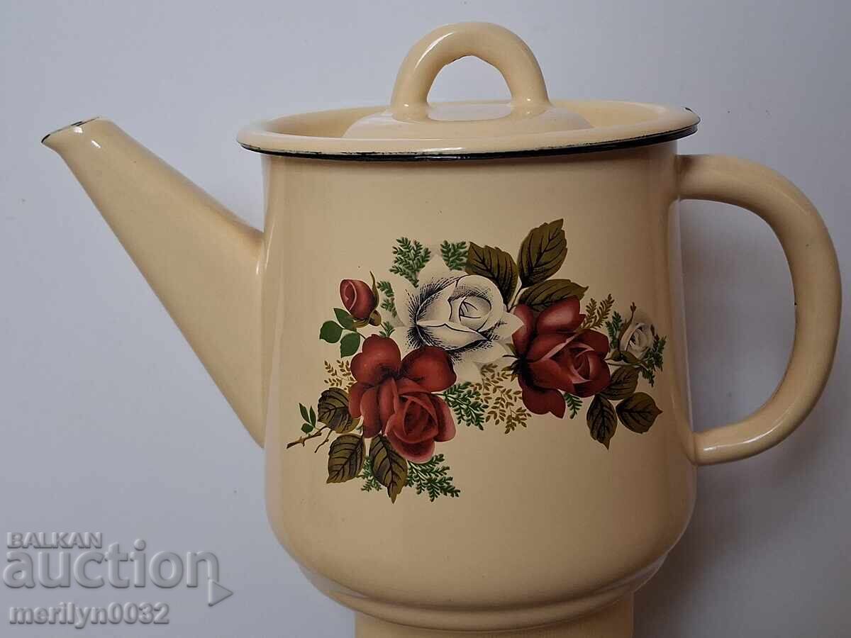 Εμαγιέ ρωσικό τσαγιέρα, σκεύος με σμάλτο με τιμή 42.00 BGN | € 21.47 Εμαγιέ ρωσικό τσαγιέρα, σκεύος με σμάλτο με τιμή 42.00 BGN | € 21.47