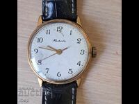 Ρωσικό ρολόι χειρός Ρακέτα, επιχρυσωμένο