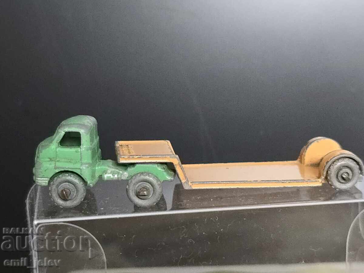 Matchbox LESNEY 27A Mechanical Horse & Trailer 1957-1958 with price 34.99 BGN | € 17.89