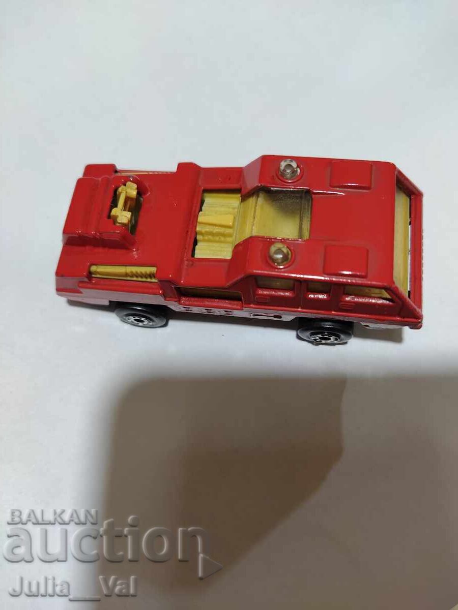 Доставка на Machbox - номер 22 - пожарна