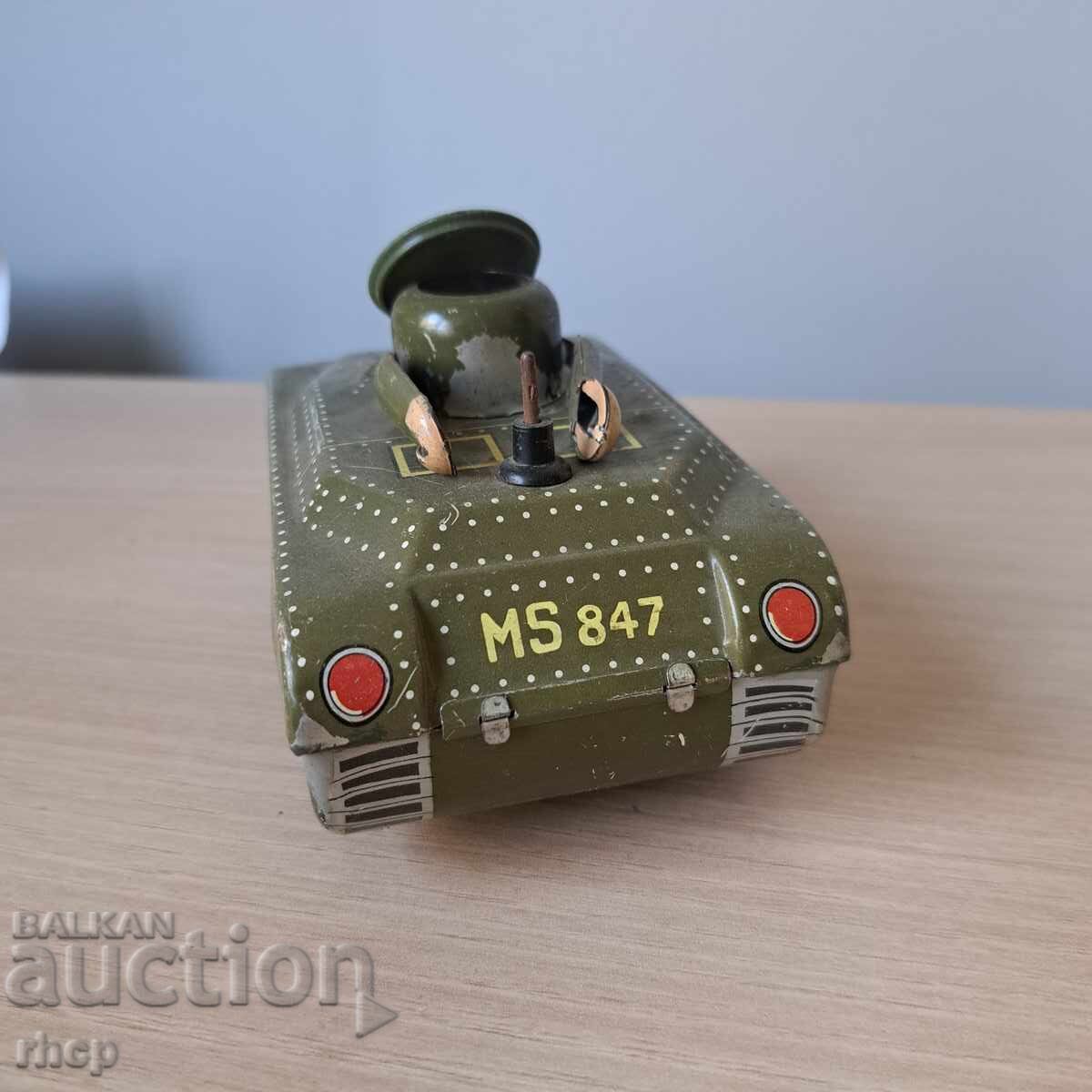 Tank old tin toy with price 7.90 BGN | € 4.04 Tank old tin toy with price 7.90 BGN | € 4.04