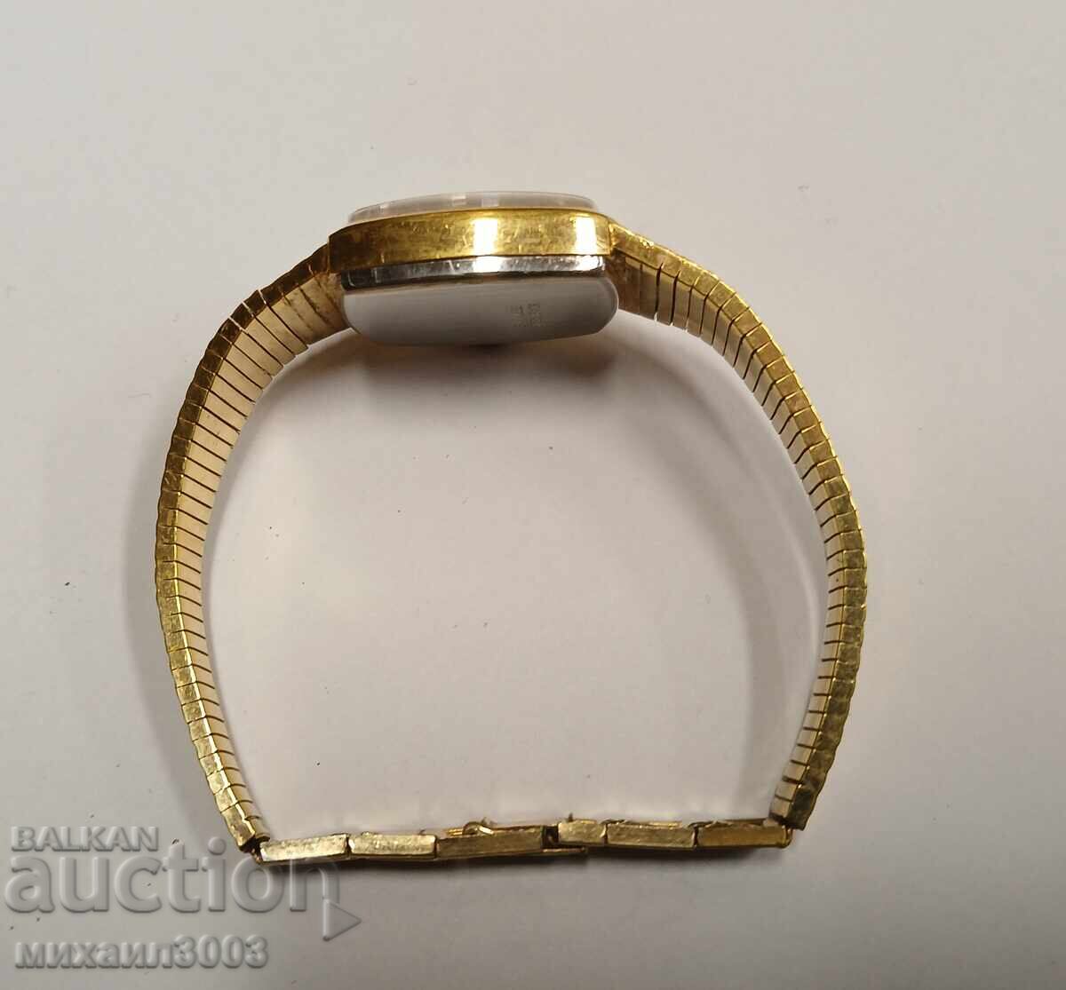 Аукцион ПОЗЛАТЕН ШВЕЙЦАРСКИ МЕХАНИЧЕН ДАМСКИ ЧАСОВНИК PROVITA Аукцион ПОЗЛАТЕН ШВЕЙЦАРСКИ МЕХАНИЧЕН ДАМСКИ ЧАСОВНИК PROVITA